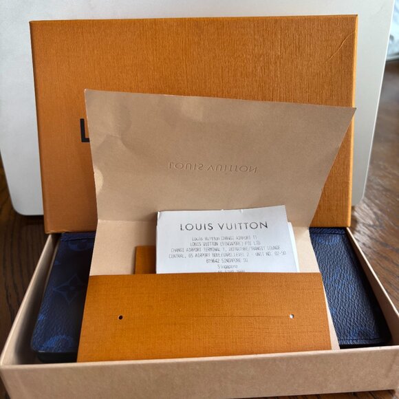 LOUIS VUITTON Portefeuille Brazza Bifold Wallet Taigarama Blue - Picture 2 of 7